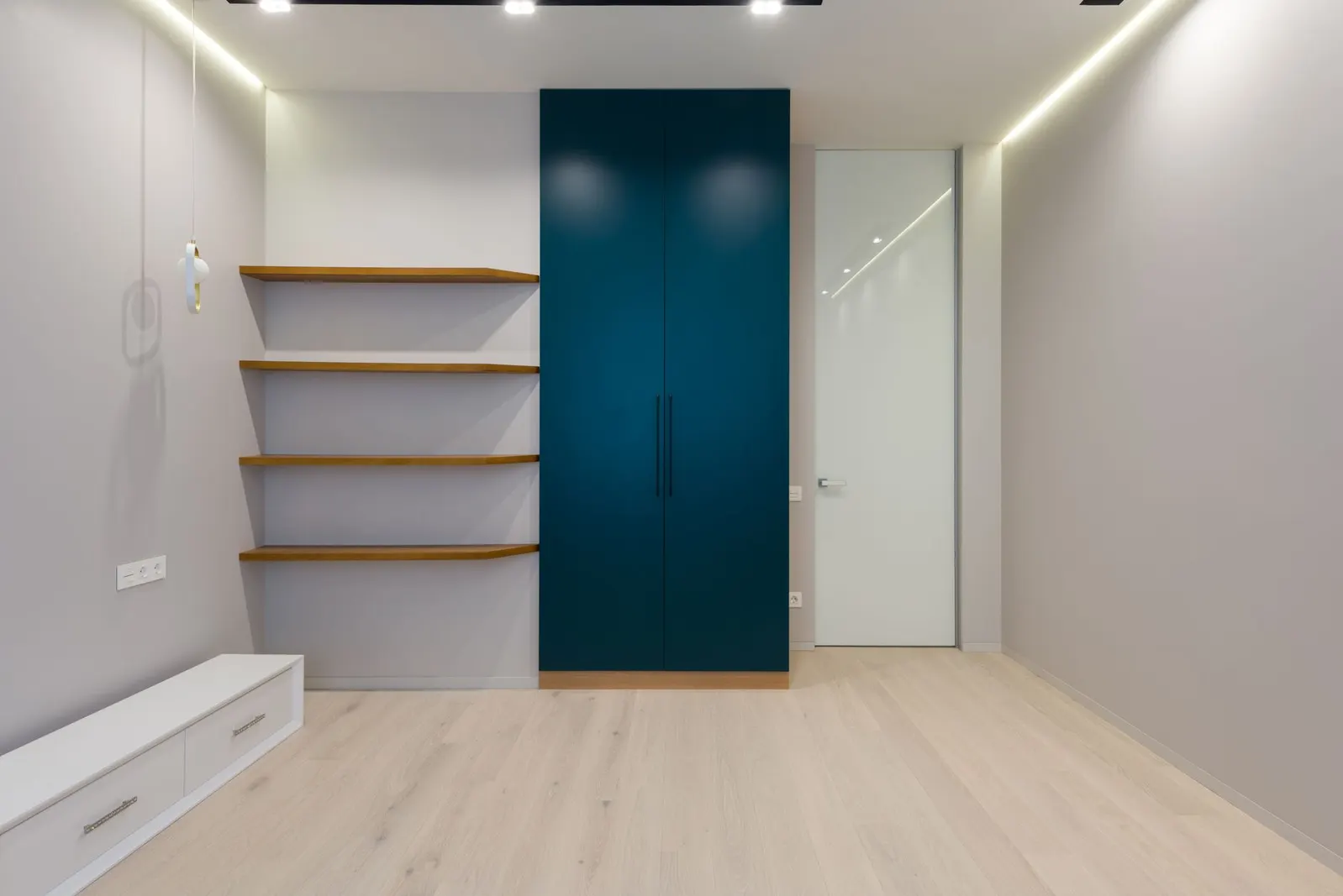 Studio para locação em Mario Cardim, São Paulo — Closet
