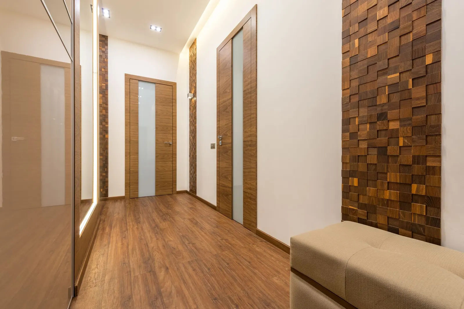 Apartamento 4 dormitórios à venda e para locação em Canto da Noite, São Paulo — Hall de entrada