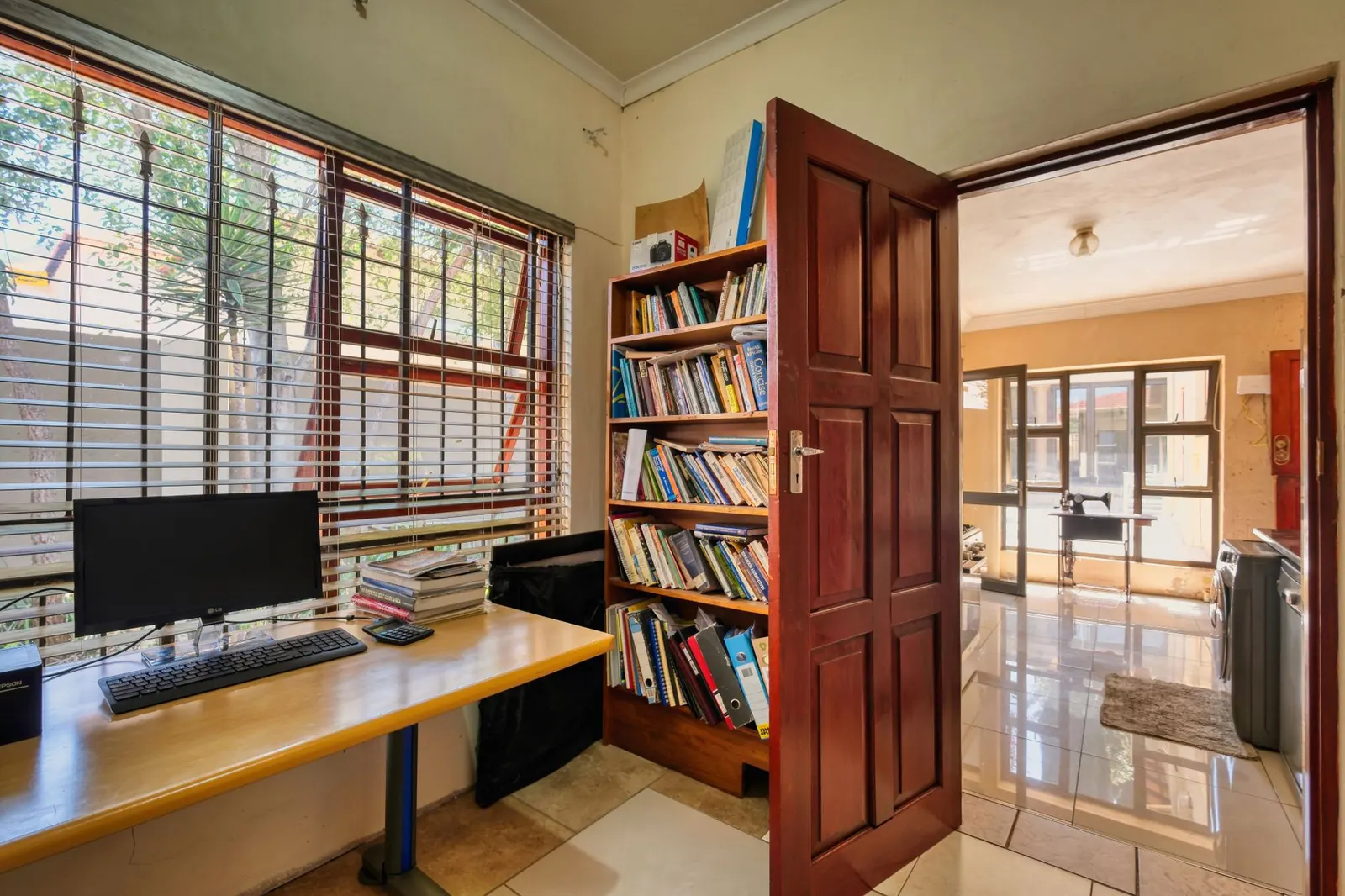 Casa 3 dormitórios para locação em Brooklin Velho, São Paulo — Escritório