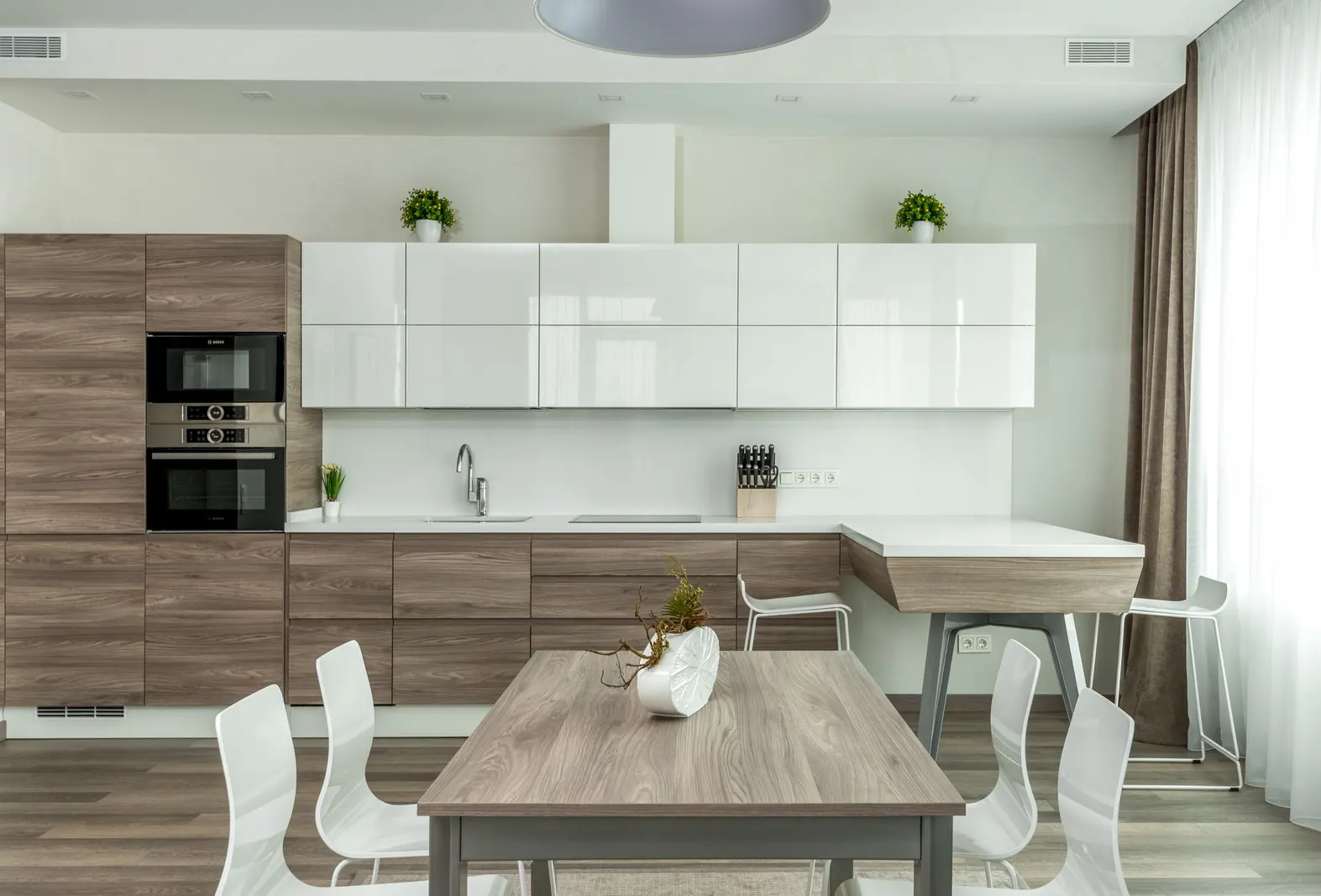 Apartamento 2 dormitórios para locação em Sé, São Paulo — Cozinha