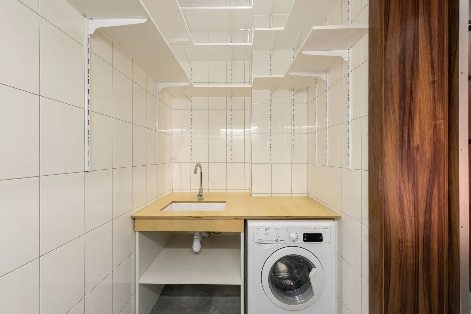 Apartamento 2 dormitórios para locação em Seringueira, São Paulo — Lavanderia