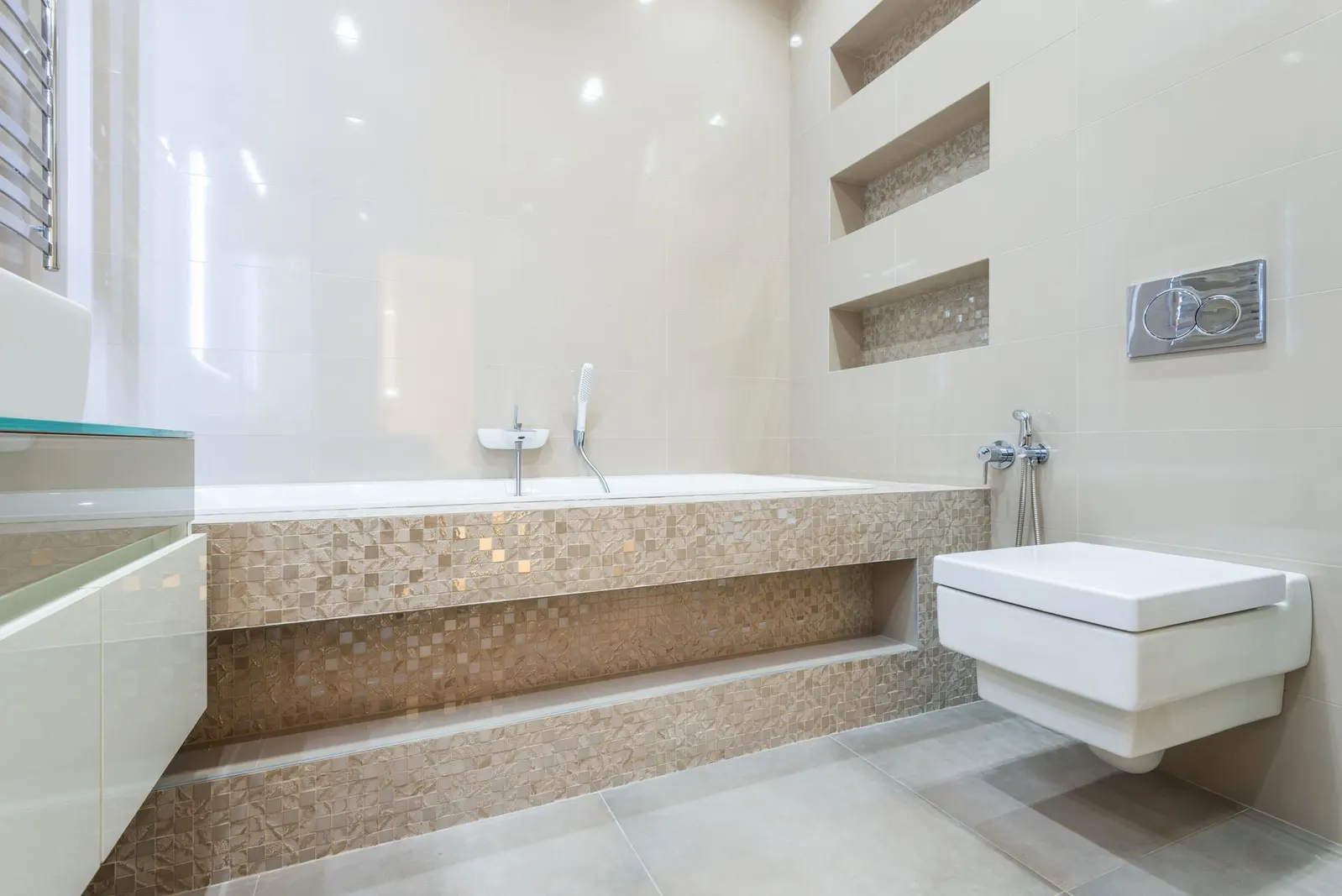 Apartamento 2 dormitórios à venda em Morro Oriente/Regina, São Paulo — Banheiro