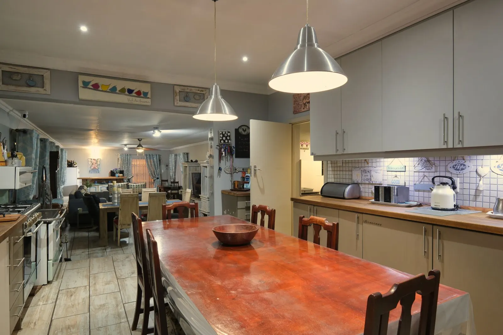Casa 2 dormitórios para locação em Jardim Rubi, São Paulo — Cozinha