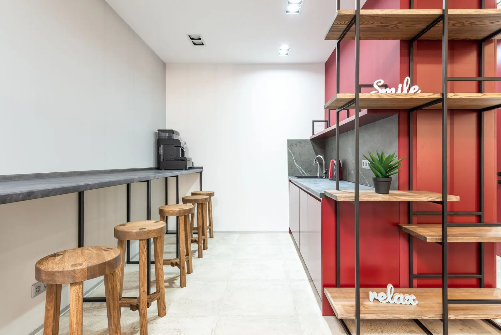 Cyan Home — Coworking
