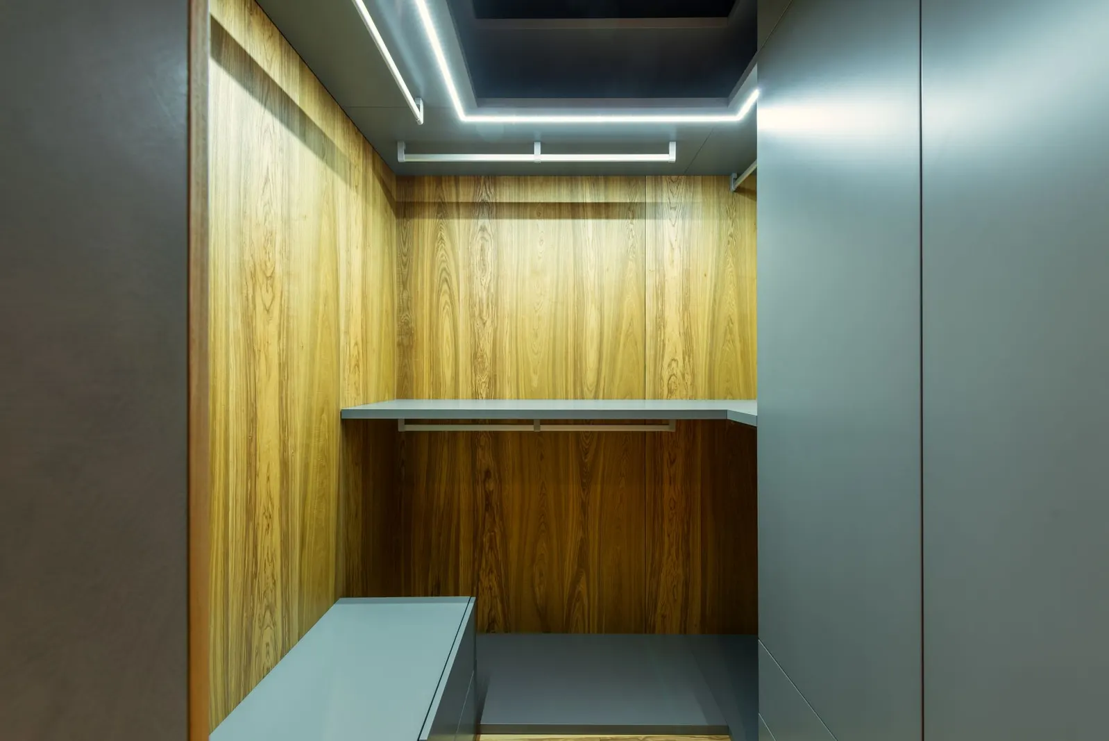 Apartamento 1 dormitório à venda e para locação em Fazenda da Juta, São Paulo — Closet