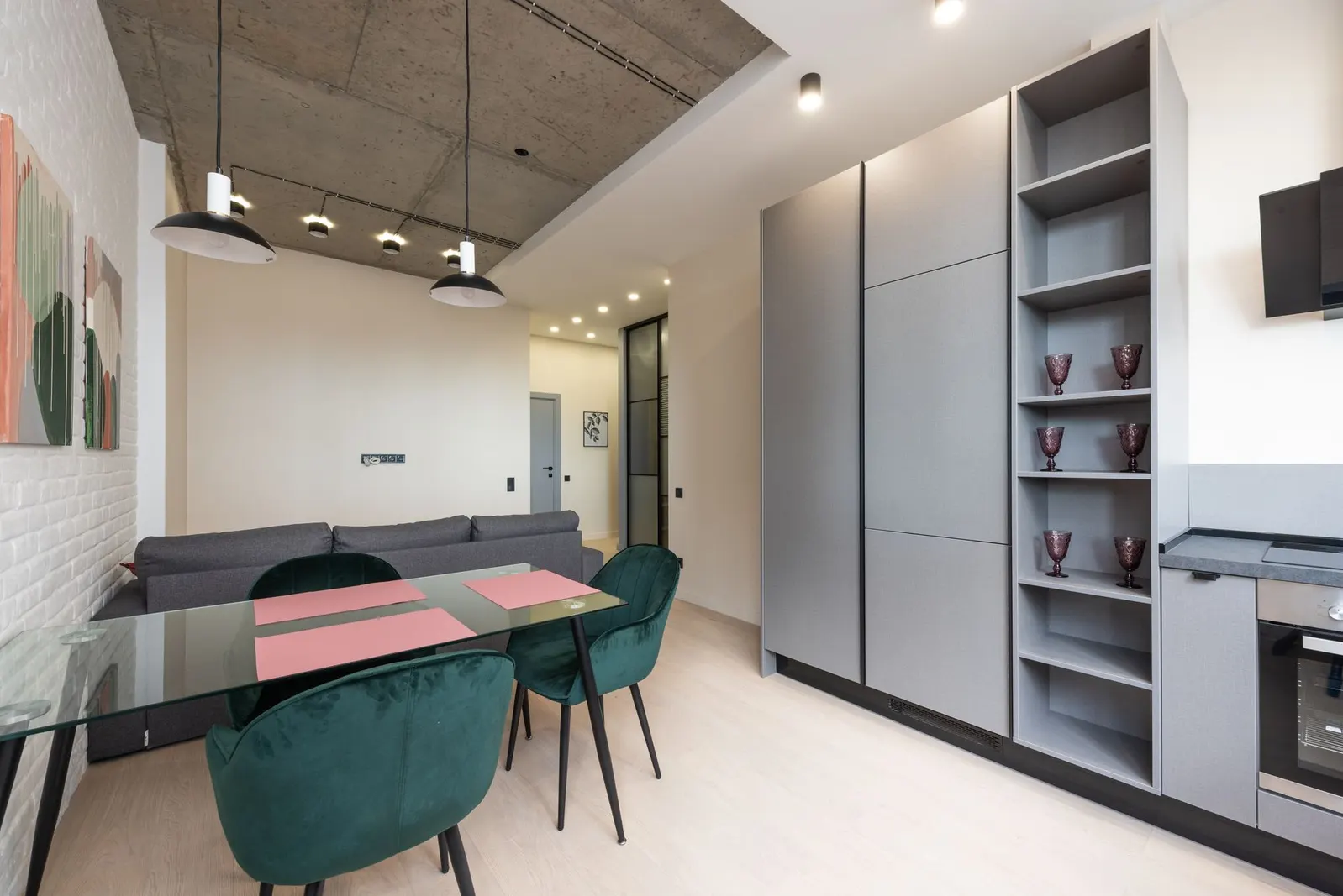 Apartamento 1 dormitório à venda e para locação em Fazenda da Juta, São Paulo