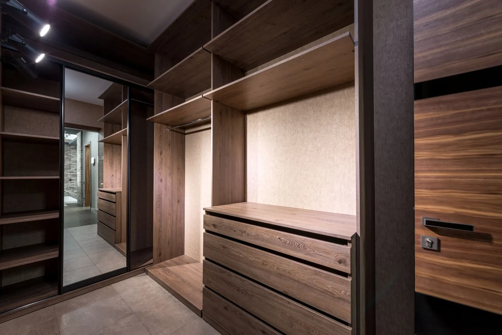 Studio à venda em Parque da Vila Prudente, São Paulo — Closet