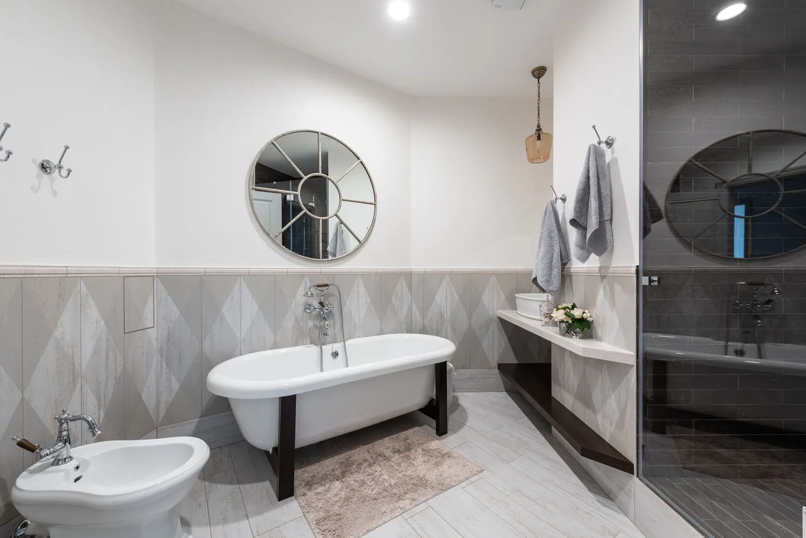 Studio para locação em Vila Ede, São Paulo — Banheiro