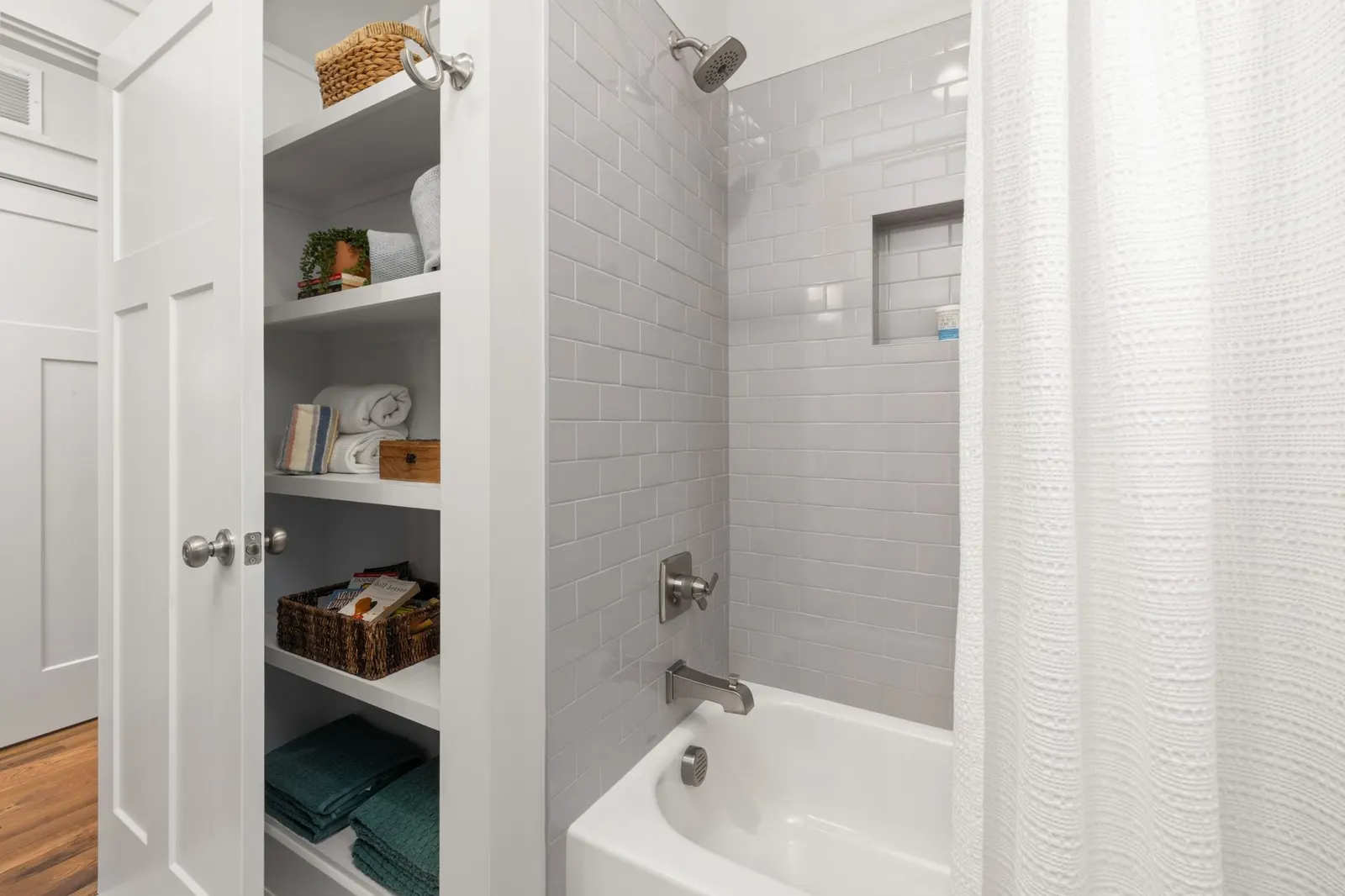 Apartamento 1 dormitório à venda em Sé, São Paulo — Banheiro