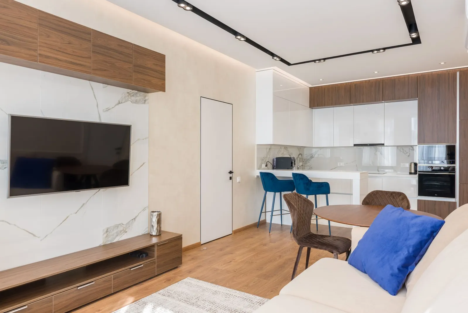 Apartamento 2 dormitórios para locação em Maria Quedas, São Paulo — Sala de estar