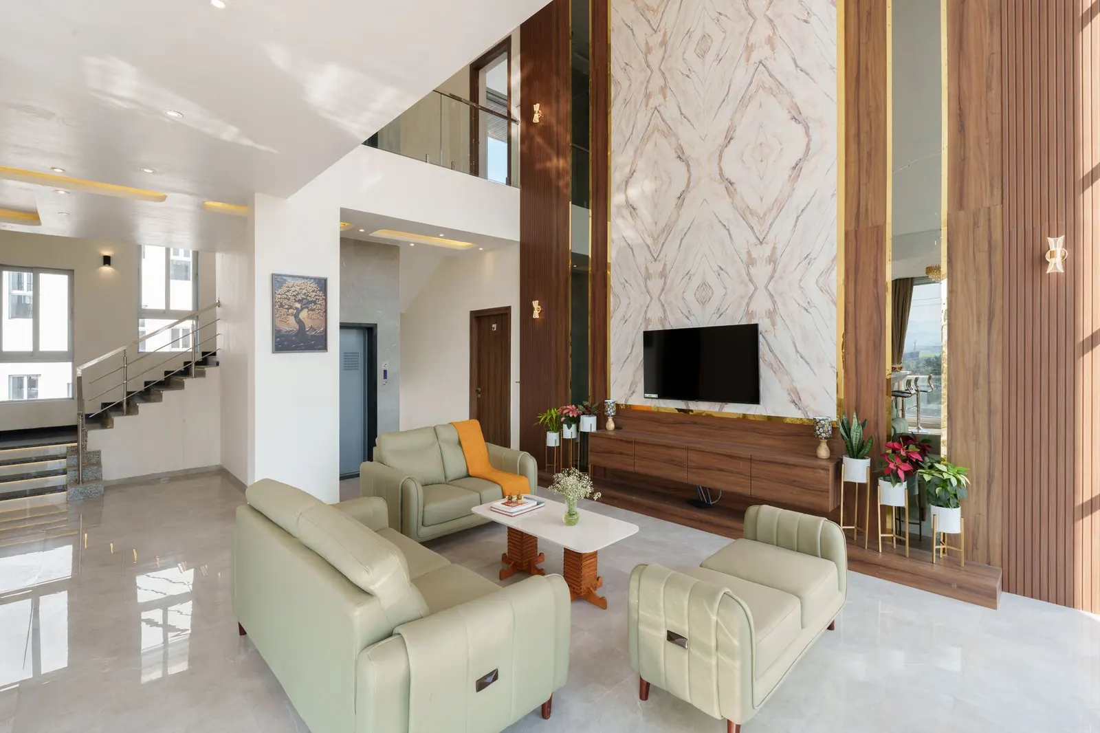 Casa 2 dormitórios para locação em São Mateus, São Paulo — Sala de estar