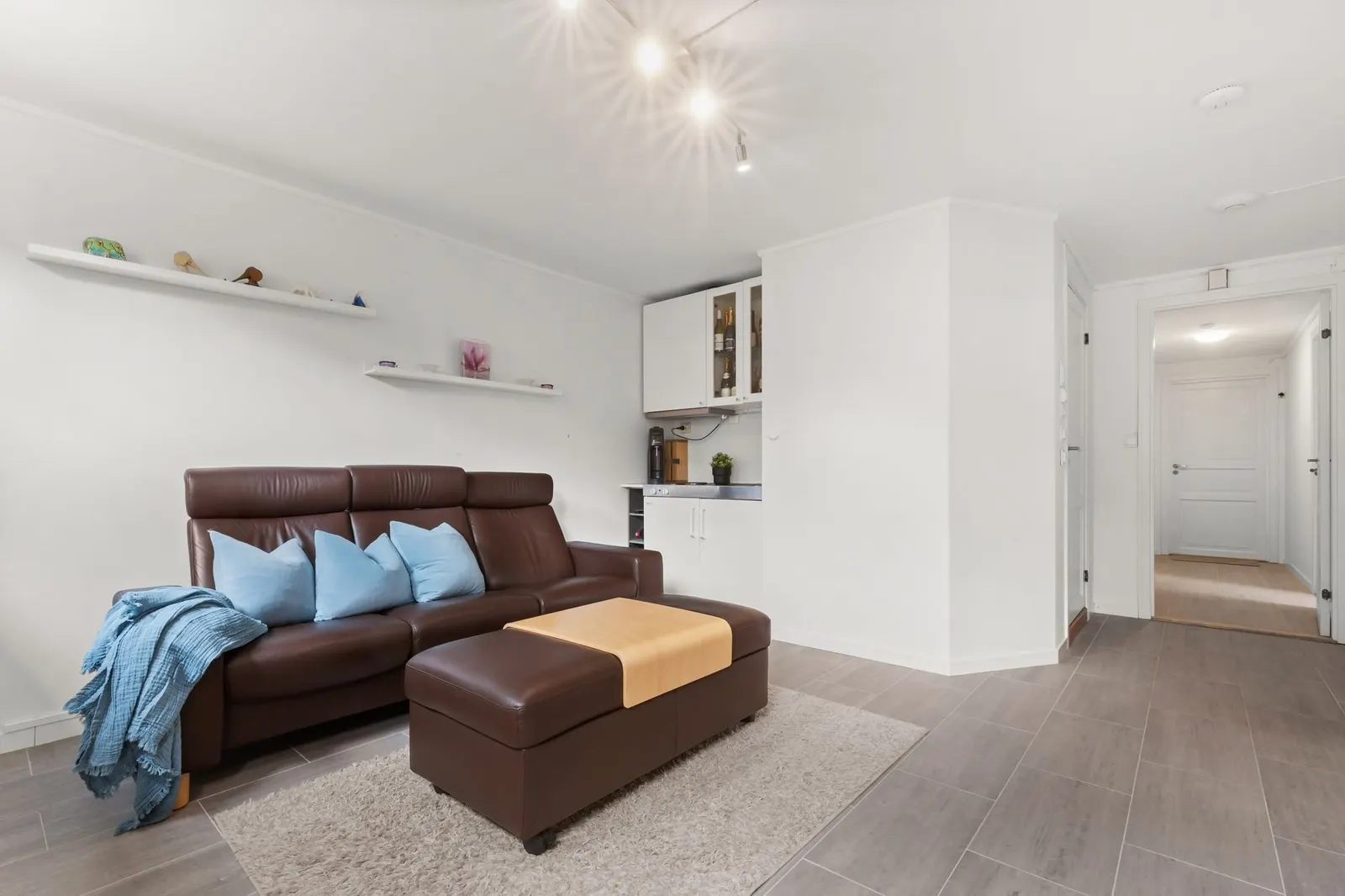 Apartamento 2 dormitórios à venda em Teonilo de Souza, São Paulo — Sala de estar