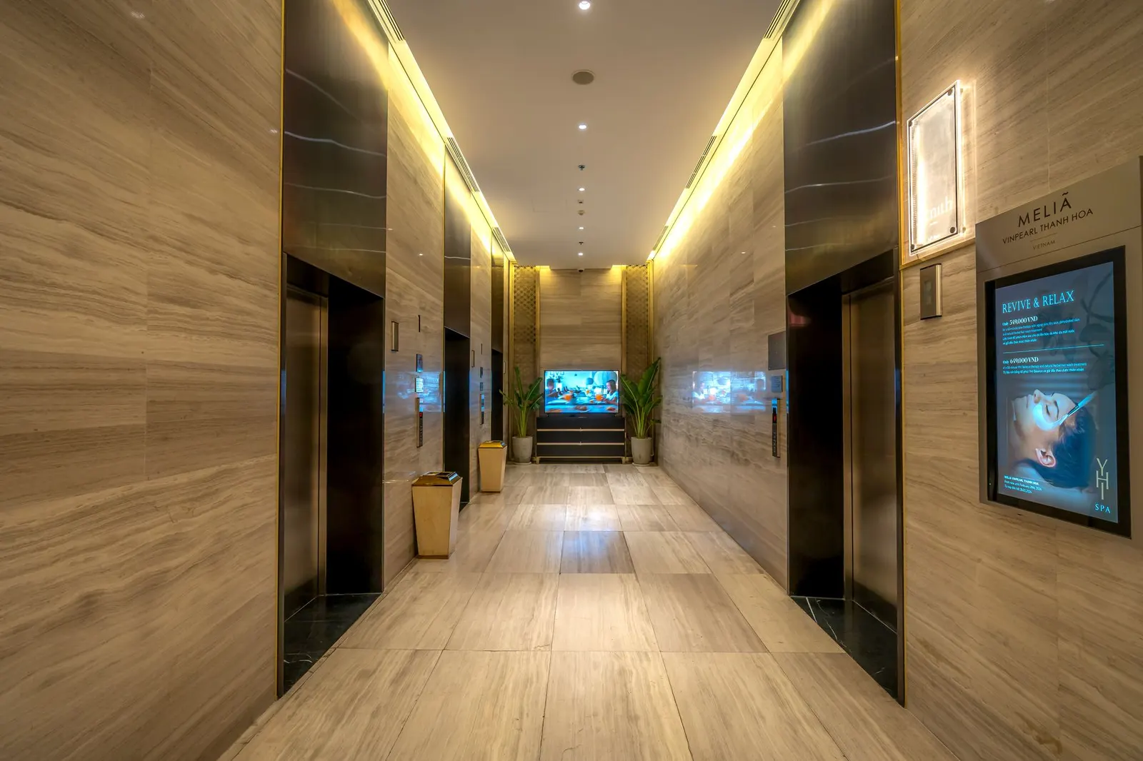 Studio à venda em Romulo Naldi, São Paulo — Hall de entrada
