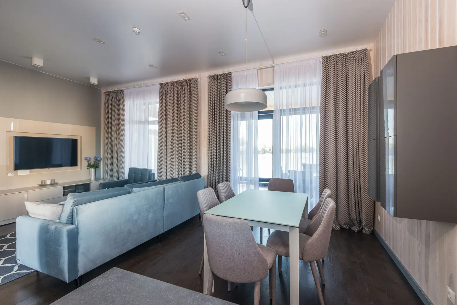 Apartamento 3 dormitórios à venda em Água Branca, São Paulo — Sala de estar