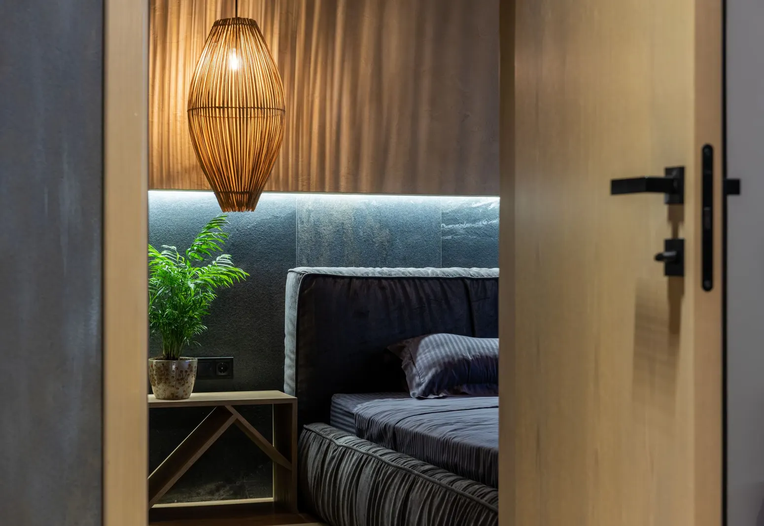 Apartamento 5 dormitórios à venda em Cirenaica ou M. Luíza do Espírito Santo, São Paulo — Suíte
