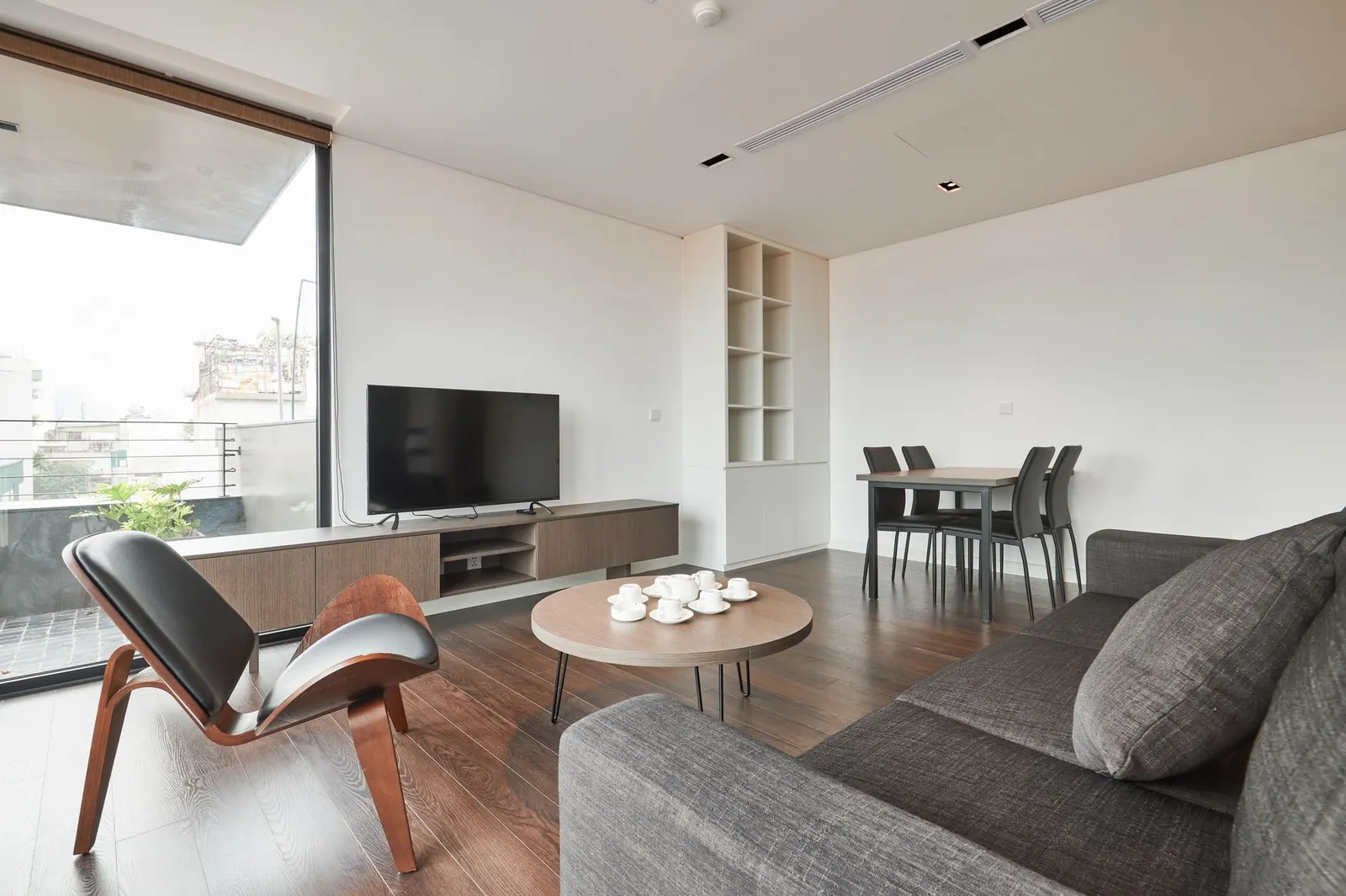 Studio para locação em Alvarenga II, São Paulo — Sala de estar