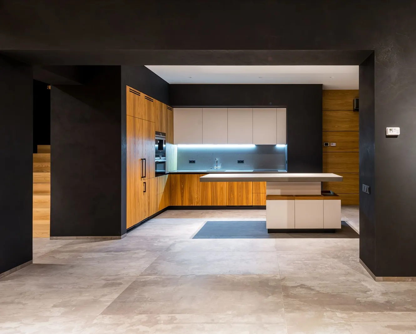 Apartamento 2 dormitórios à venda em Inferninho, São Paulo — Cozinha