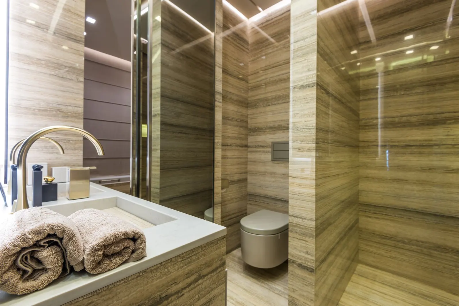 Apartamento 3 dormitórios para locação em Sacomã, São Paulo — Banheiro