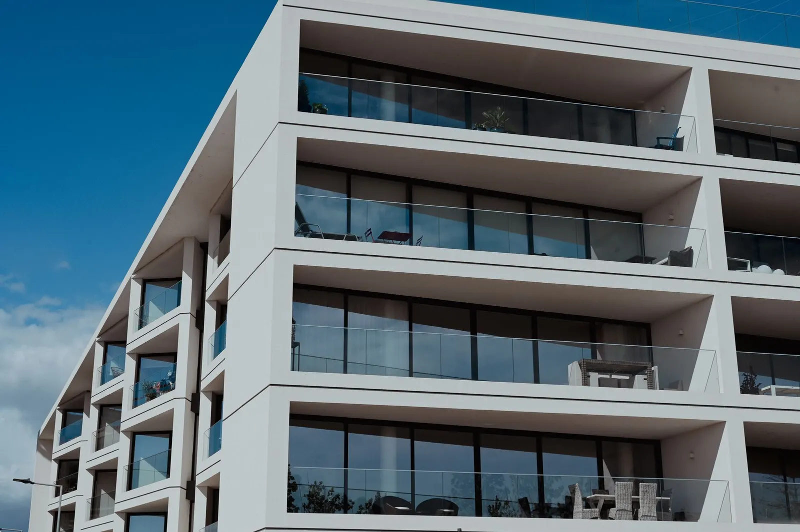 Up Living — Fachada