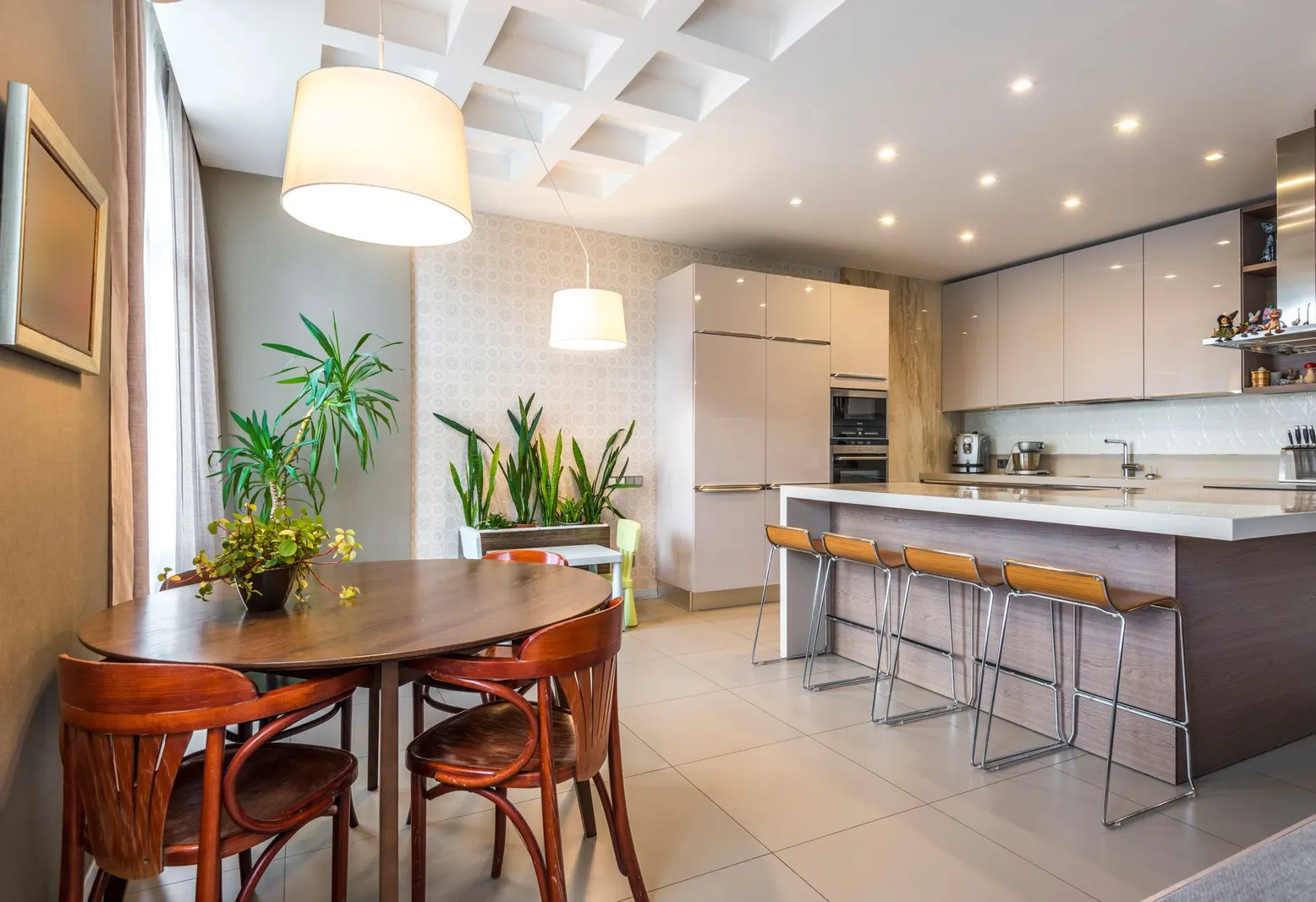Apartamento 3 dormitórios para locação em Caixa D'Água, São Paulo — Cozinha