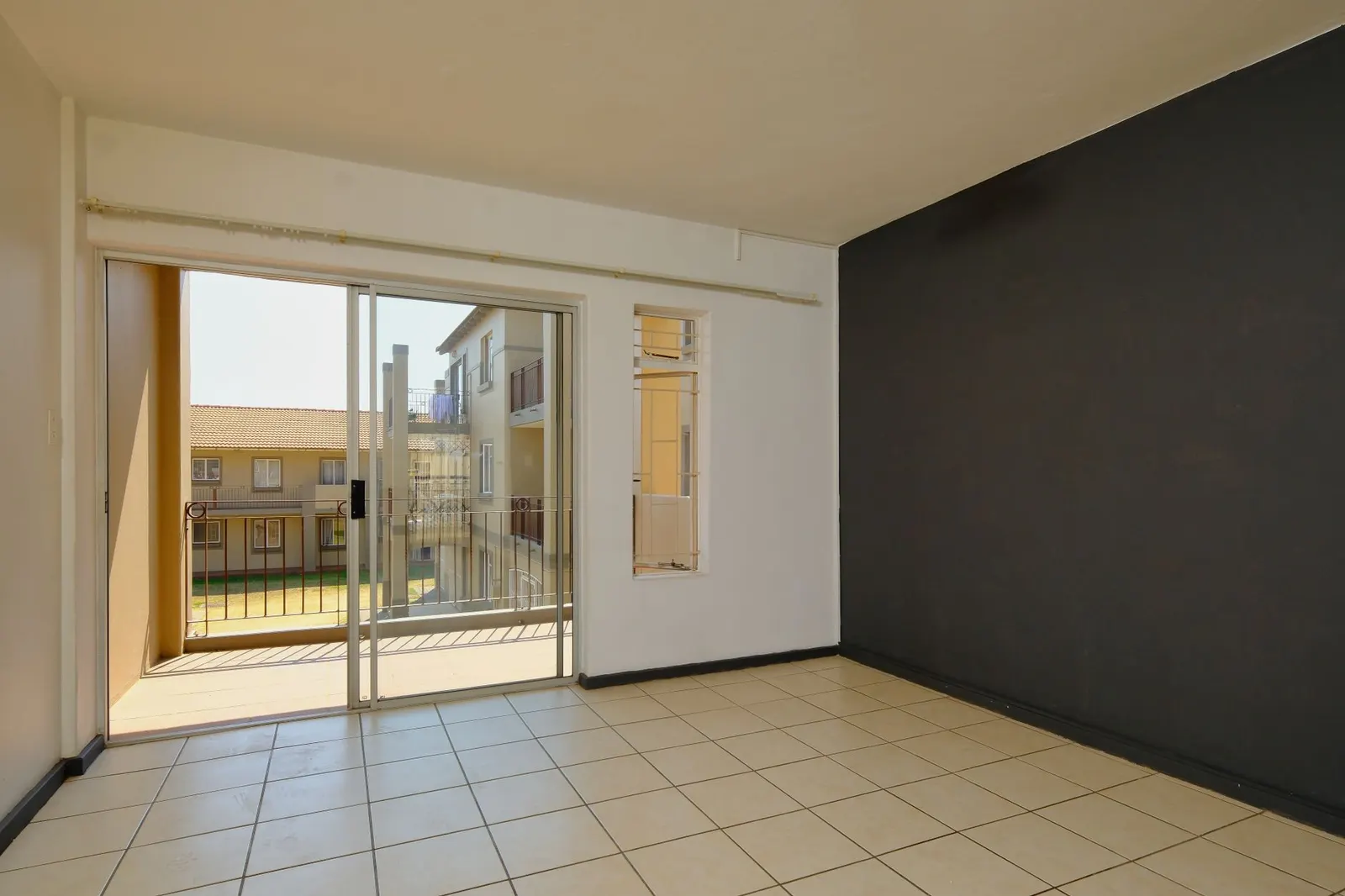 Casa 2 dormitórios à venda em Alto da Alegria, São Paulo — Varanda