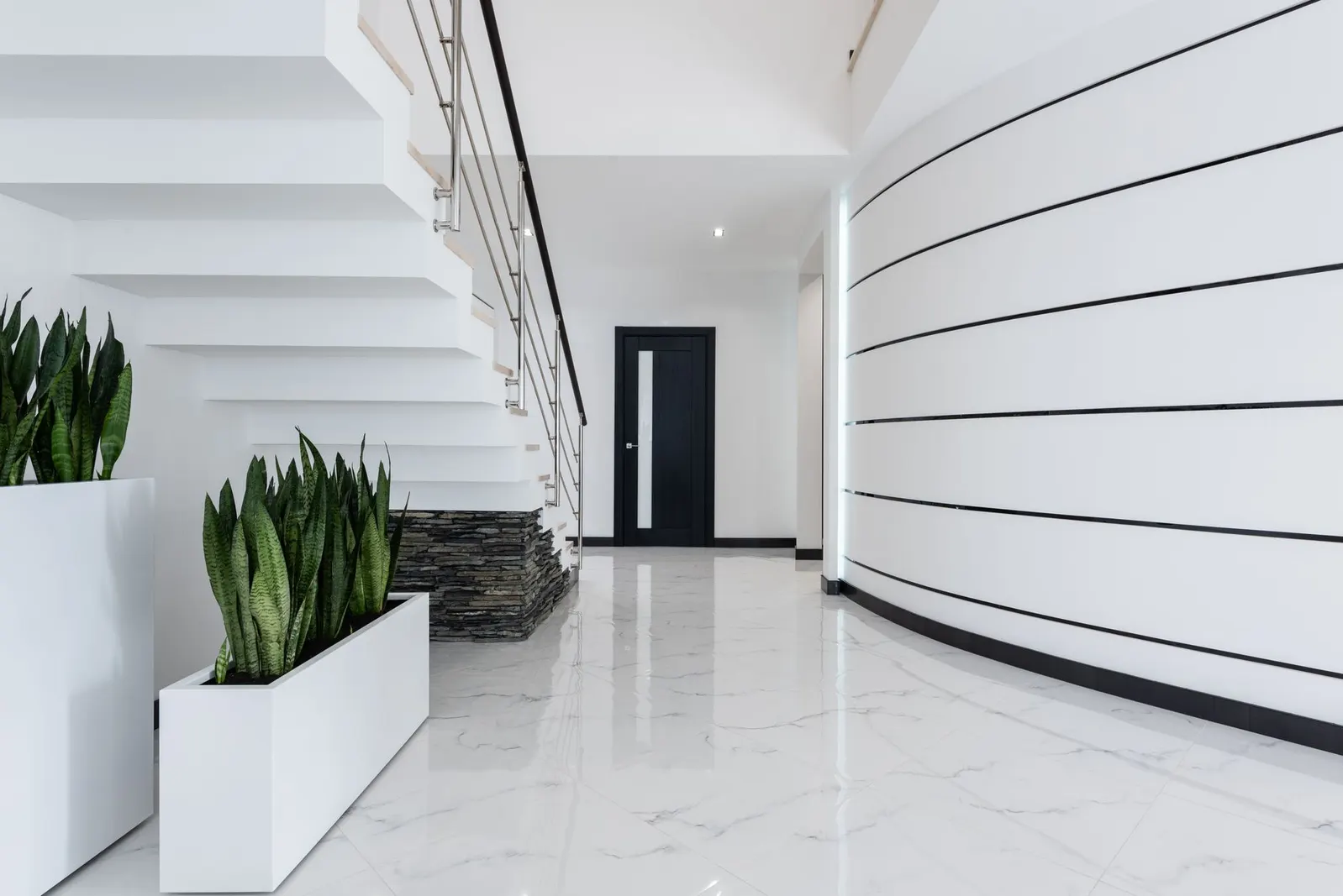 Apartamento 3 dormitórios para locação em Joaquim Meira, São Paulo — Hall de entrada