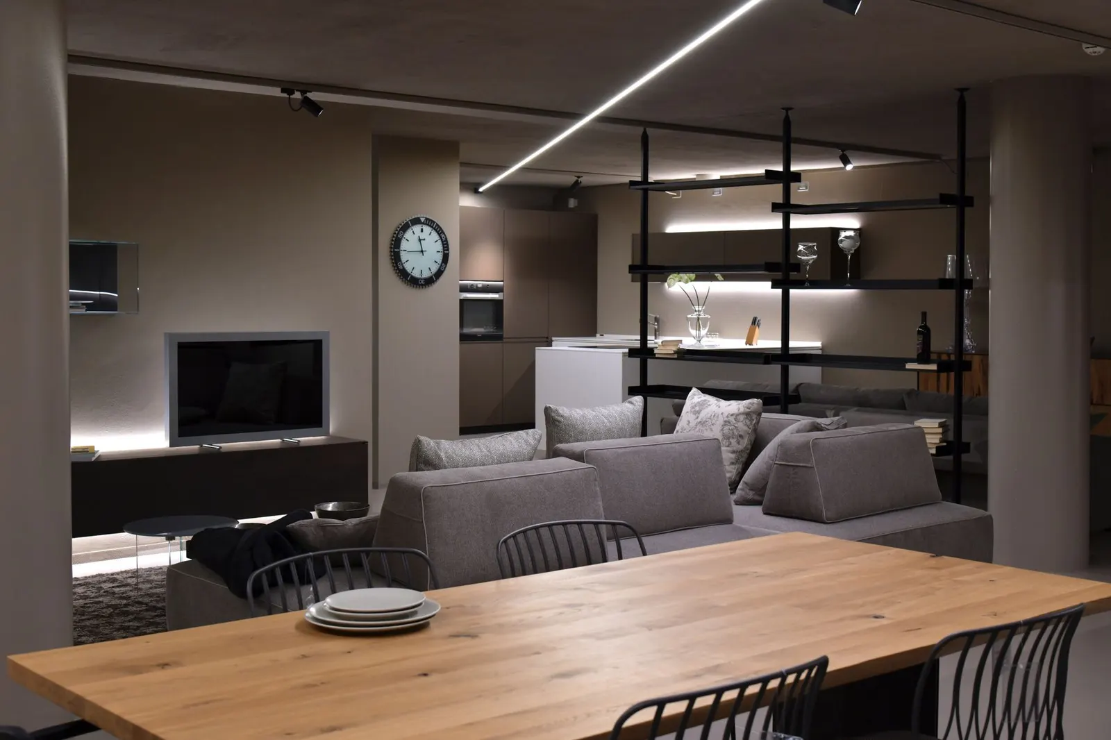 Apartamento 4 dormitórios à venda em Vila Moinho Velho, São Paulo — Sala de estar