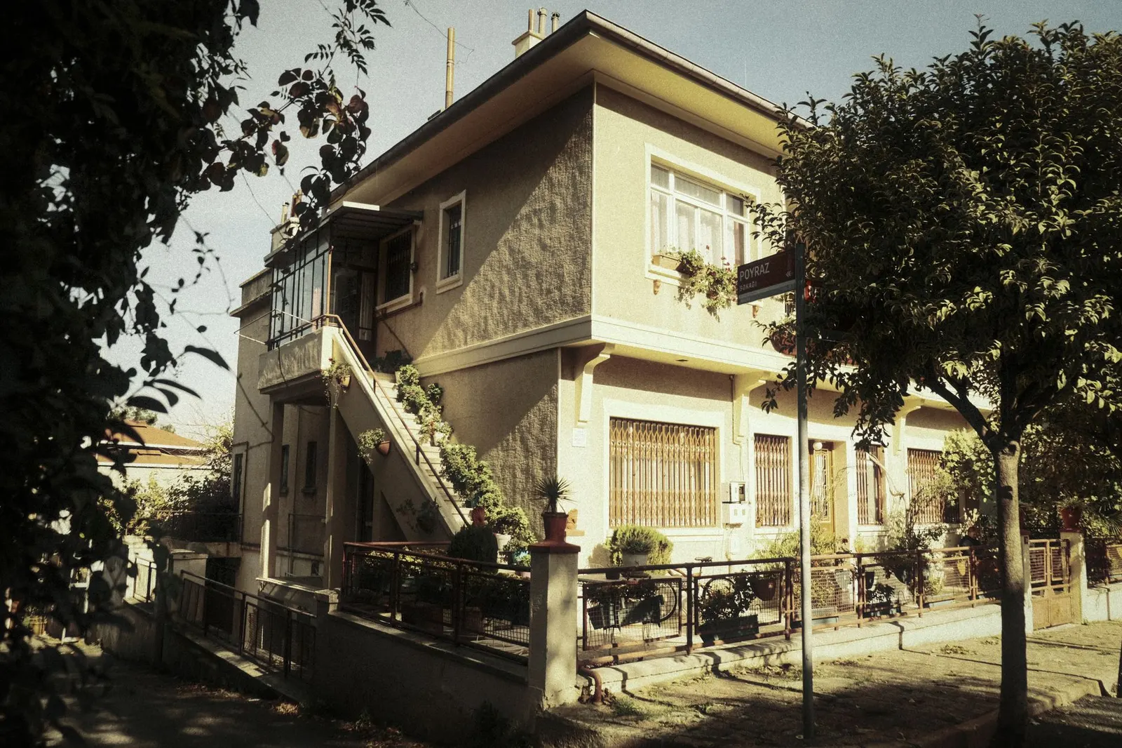 Casa 2 dormitórios para locação em Cirenaica ou M. Luíza do Espírito Santo, São Paulo — Jardim