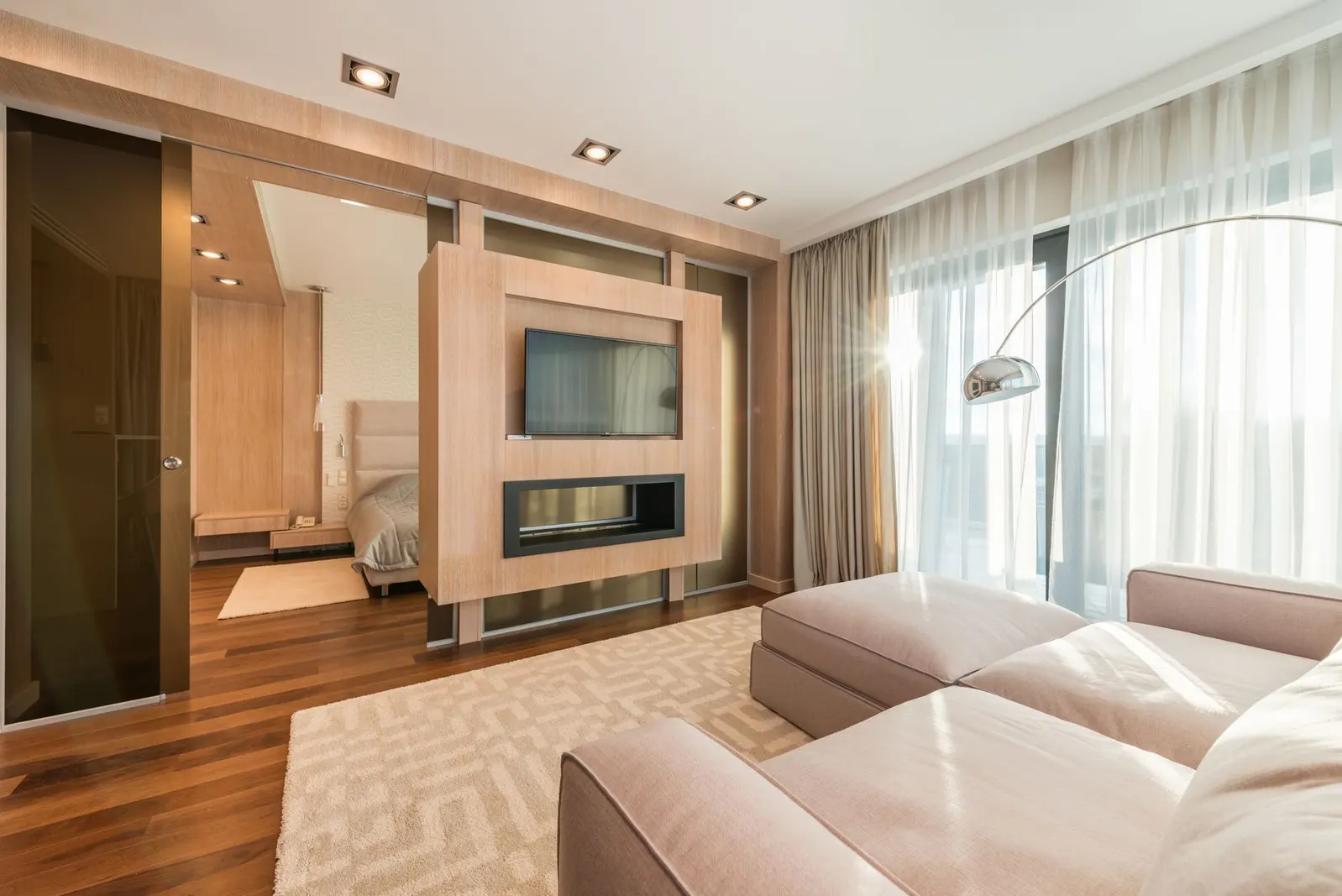 Apartamento 2 dormitórios à venda em Romulo Naldi, São Paulo — Sala de estar