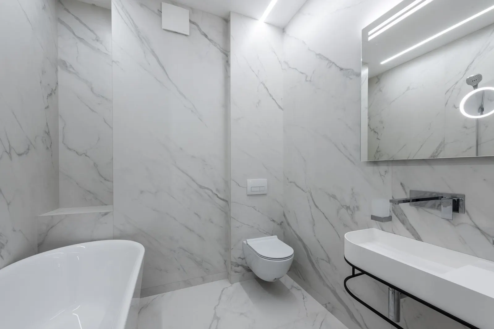 Studio para locação em Pau Queimado, São Paulo — Banheiro