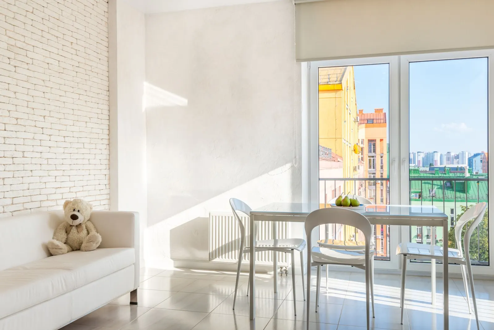 Studio para locação em Jardim Macedônia, São Paulo — Sala de estar