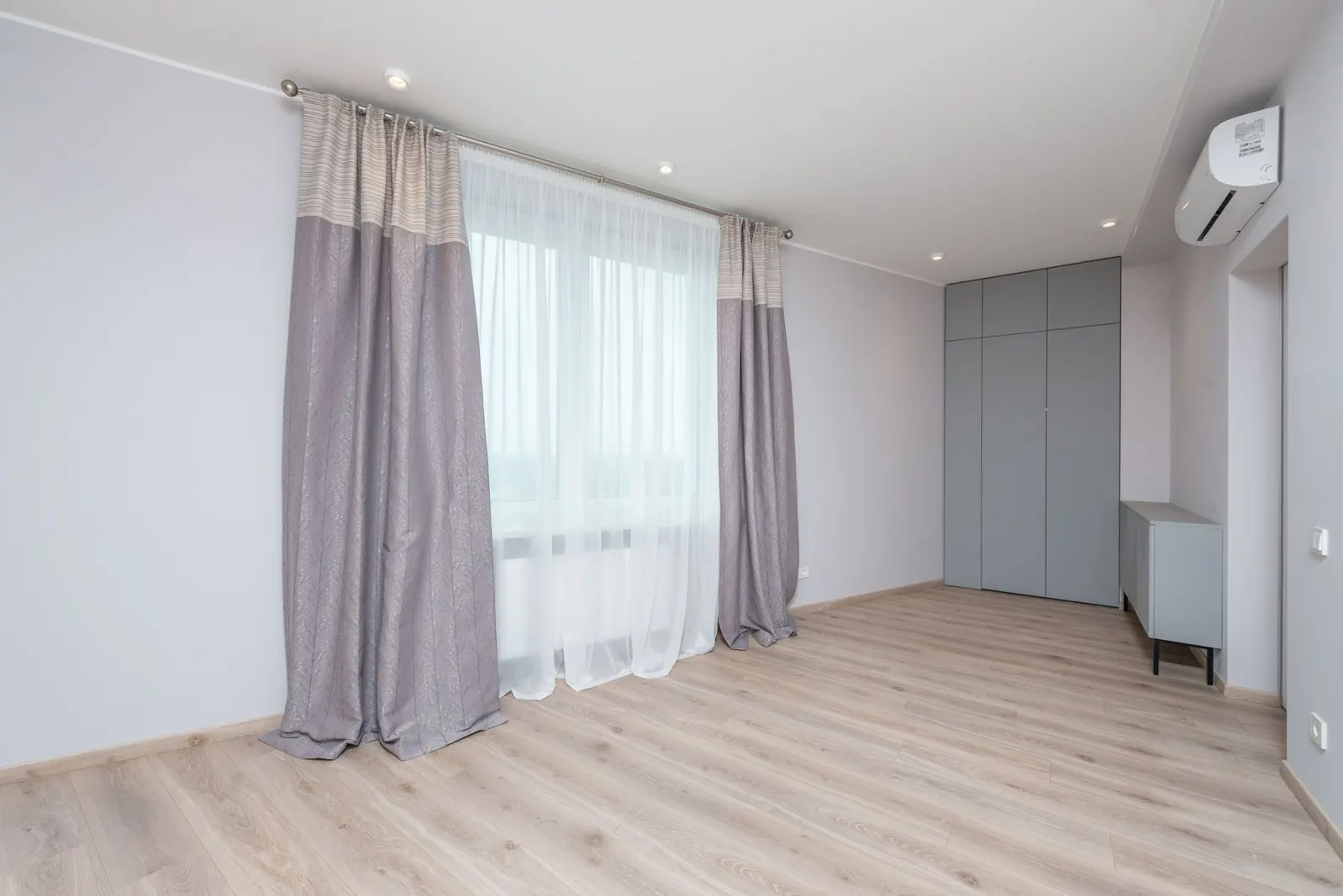 Apartamento 3 dormitórios à venda em Vila Mazzei, São Paulo — Closet