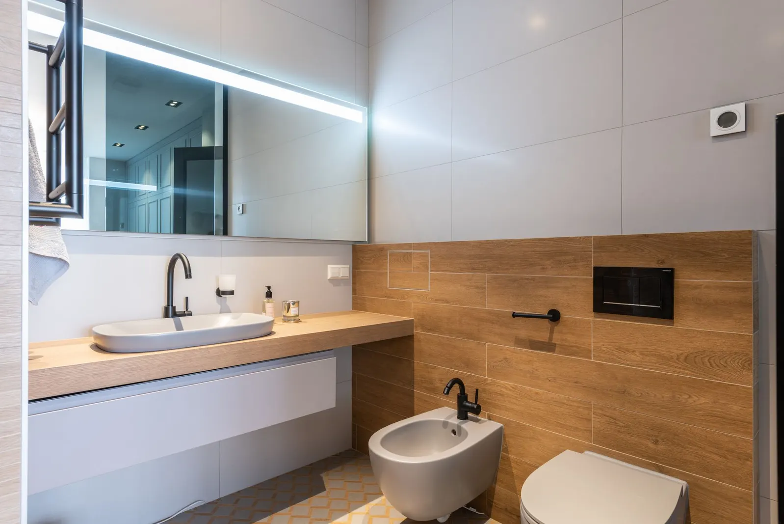 Studio à venda em Vila Dania Mungo Park, São Paulo — Banheiro