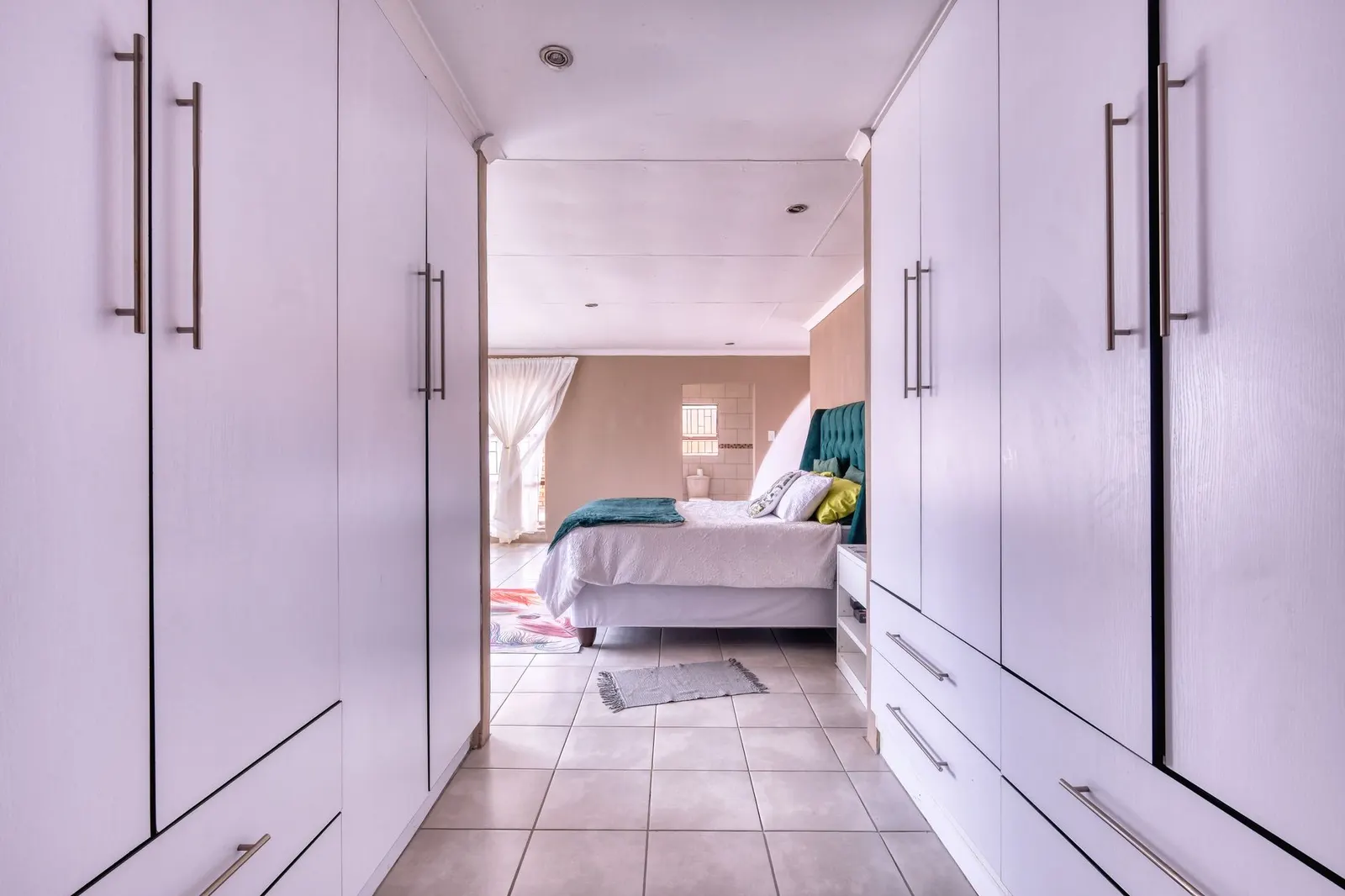 Casa 4 dormitórios à venda em Da Divisa III, São Paulo — Quarto