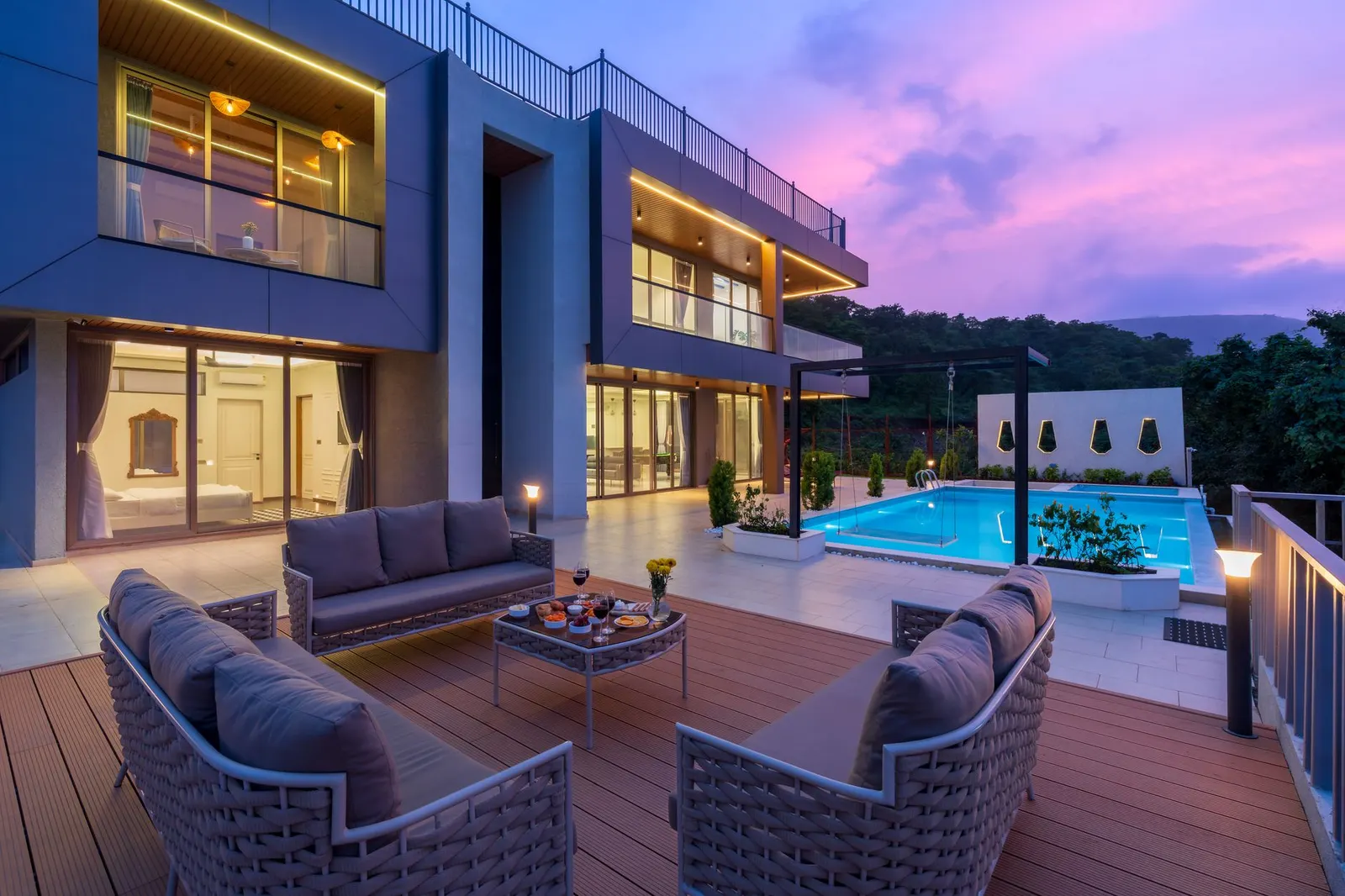 Casa 4 dormitórios à venda em Da Divisa III, São Paulo — Piscina