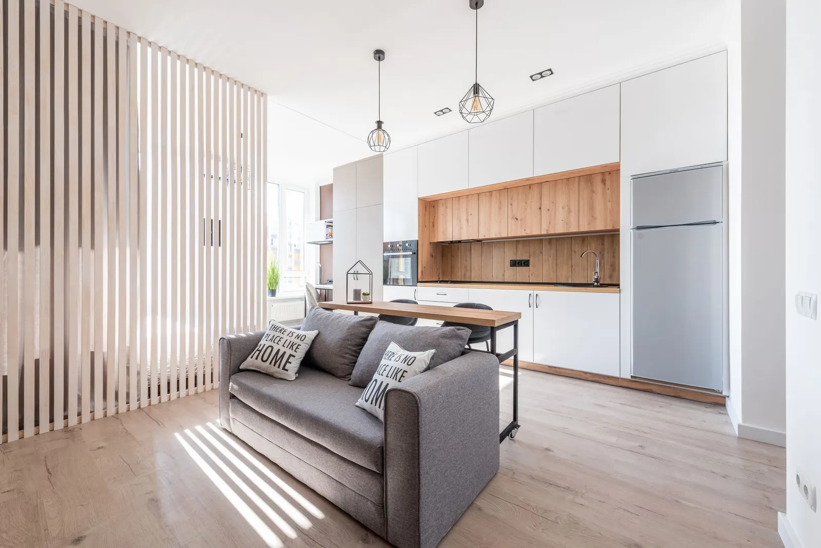 Studio à venda e para locação em Liberdade, São Paulo — Sala de estar