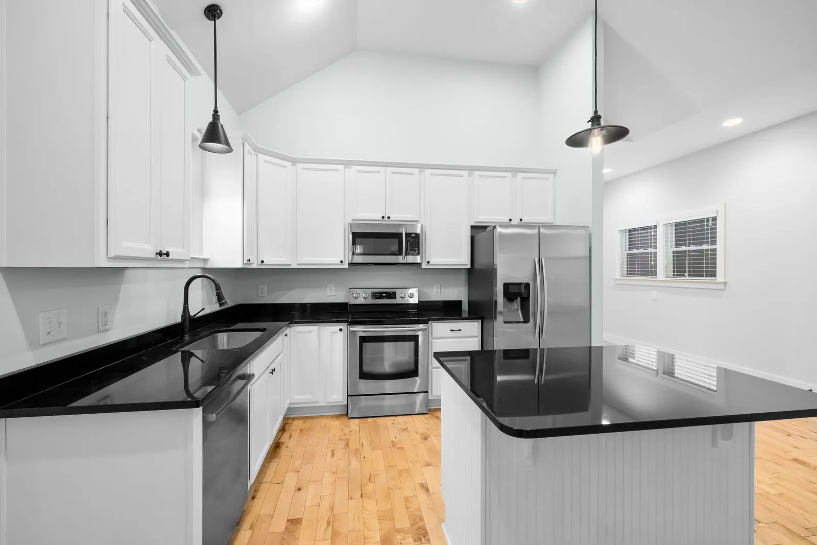 Casa 2 dormitórios à venda em Jardim Novo Santo Antônio, São Paulo — Cozinha