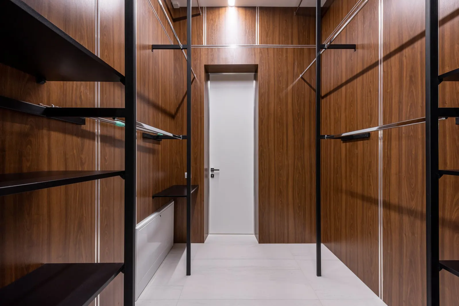 Studio para locação em Cantinho do Céu III, São Paulo — Closet