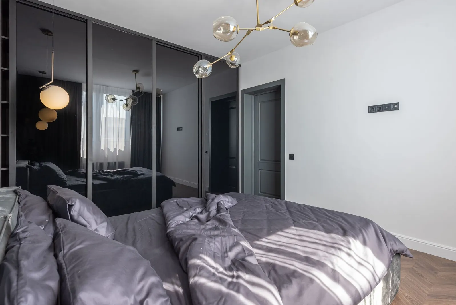Apartamento 2 dormitórios para locação em Vila Itaim, São Paulo — Closet