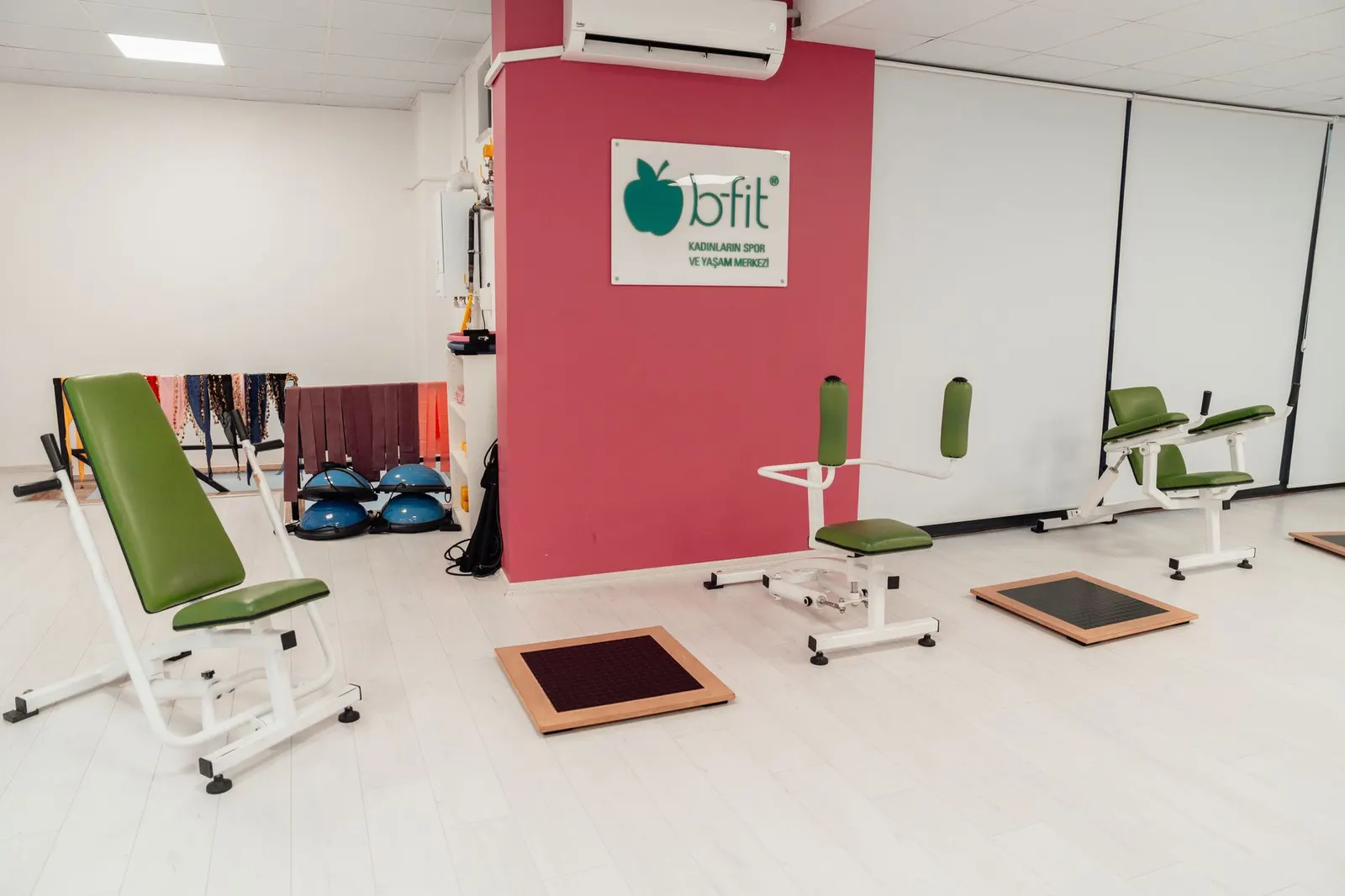 Cores da Vila Home — Academia