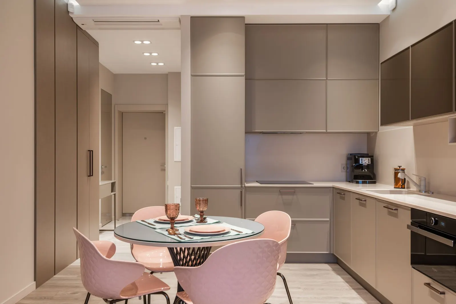 Apartamento 2 dormitórios à venda em Vila Itaim, São Paulo — Cozinha