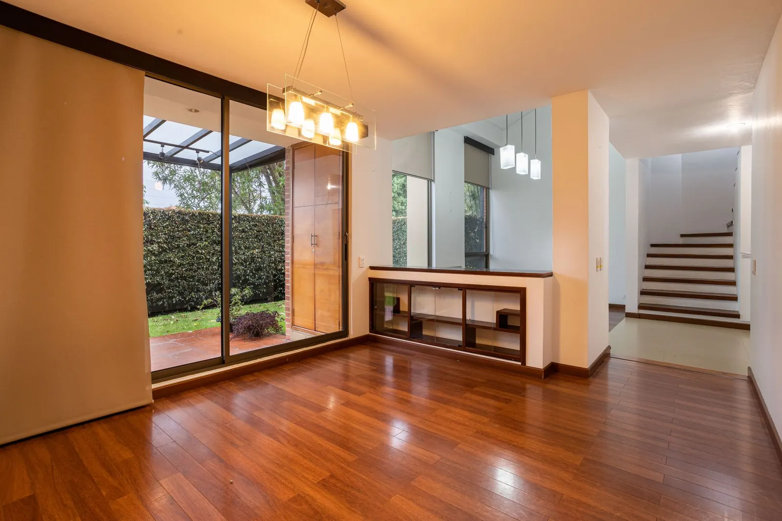 Apartamento 3 dormitórios para locação em Vila Santa Maria, São Paulo — Sala de estar