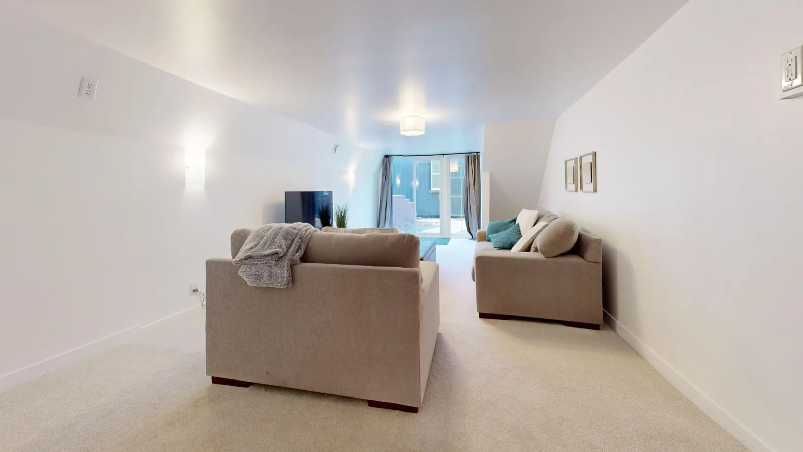 Apartamento 5 dormitórios para locação em Vila Mazzei, São Paulo — Sala de estar