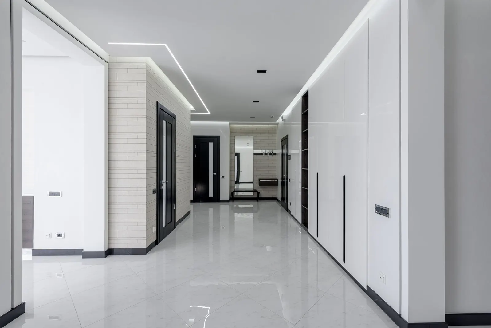 Cobertura 2 dormitórios à venda em Amélia (Santo Amaro), São Paulo — Hall de entrada