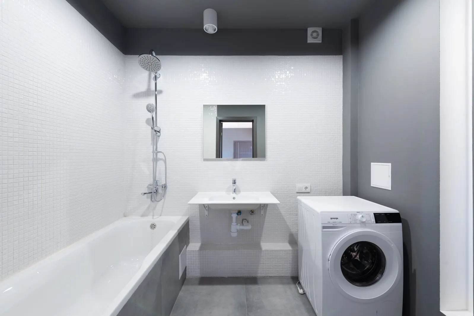 Apartamento 2 dormitórios à venda em Vera Cruz II, São Paulo — Banheiro