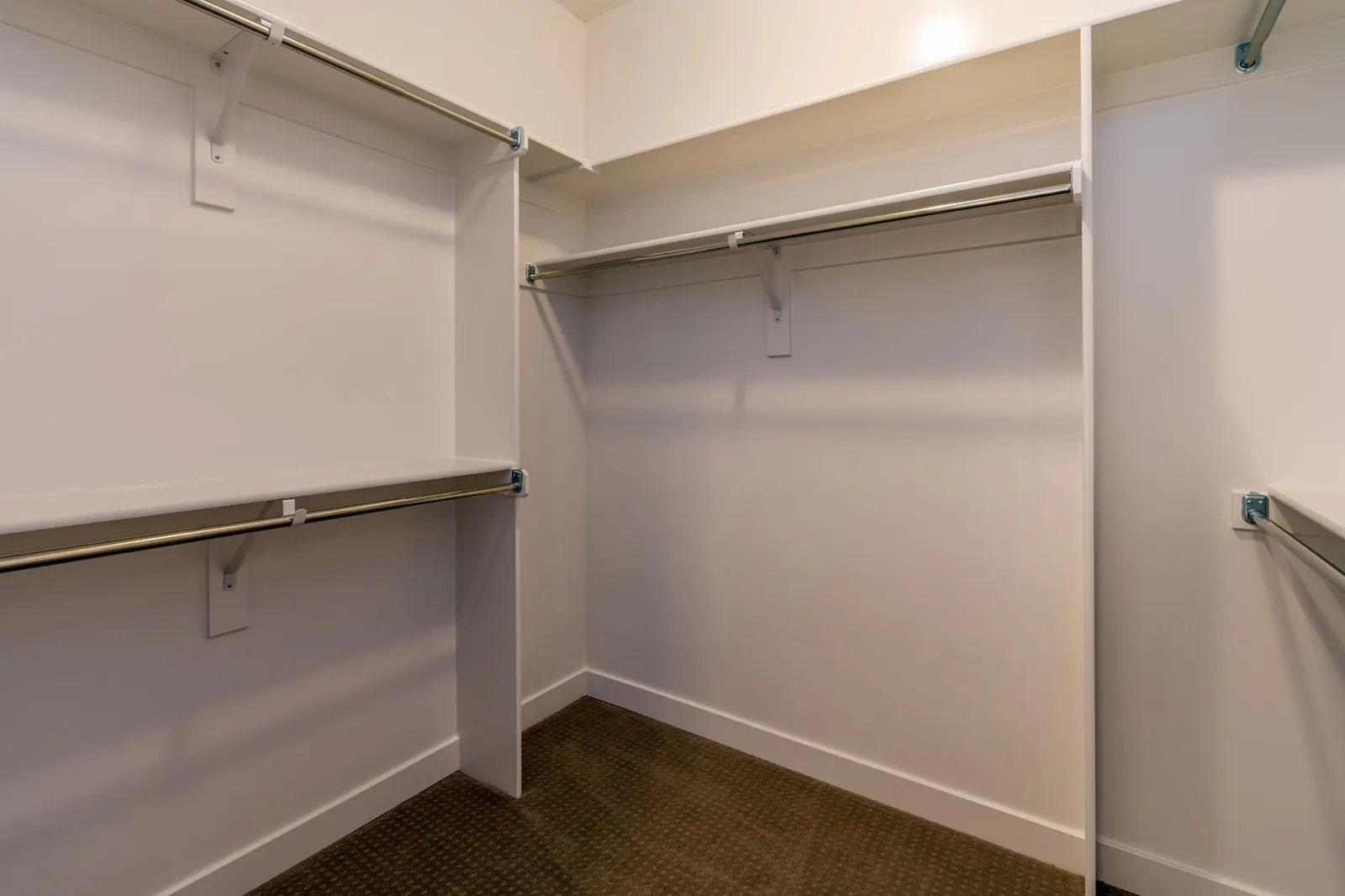 Apartamento 2 dormitórios à venda em Guavirituba, São Paulo — Lavanderia