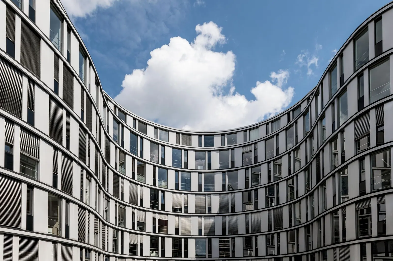 Cyan Residence — Fachada