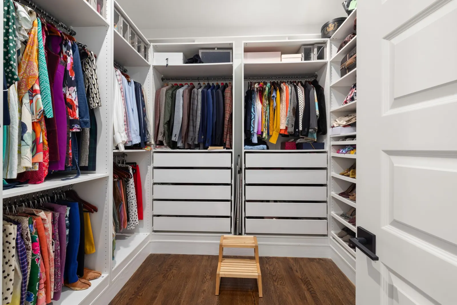 Apartamento 3 dormitórios à venda em Jardim Capelinha, São Paulo — Closet