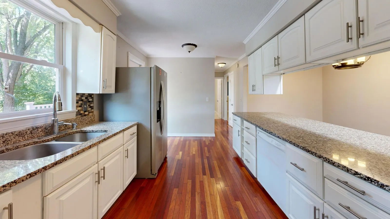Apartamento 5 dormitórios para locação em Taba, São Paulo — Cozinha