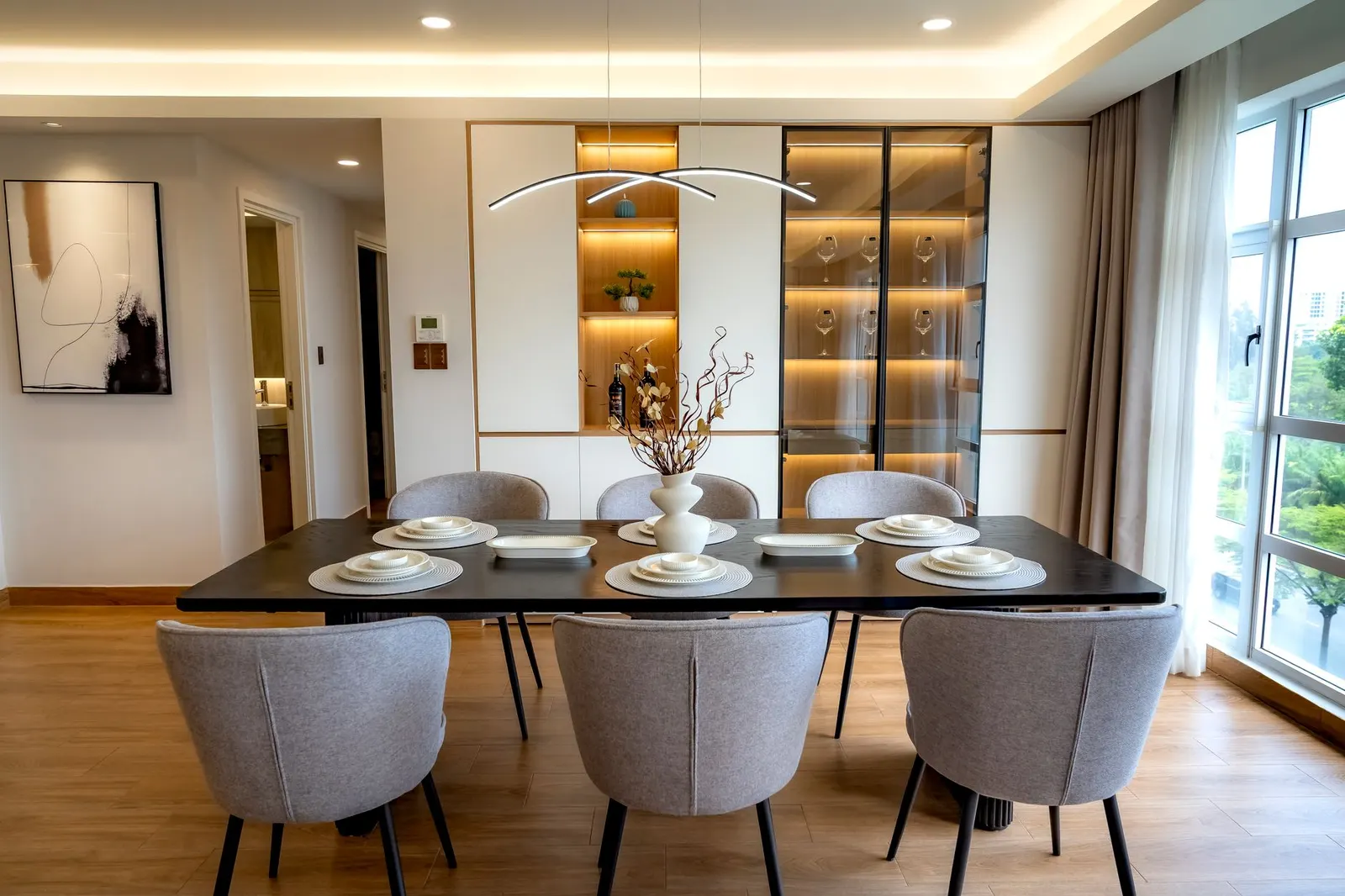 Apartamento 5 dormitórios para locação em Taba, São Paulo — Sala de jantar